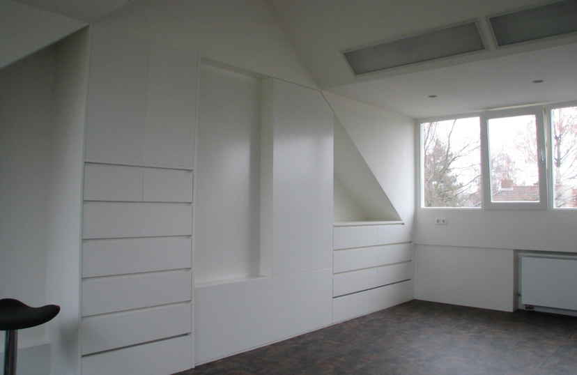 Inbouwkast in dakkapel